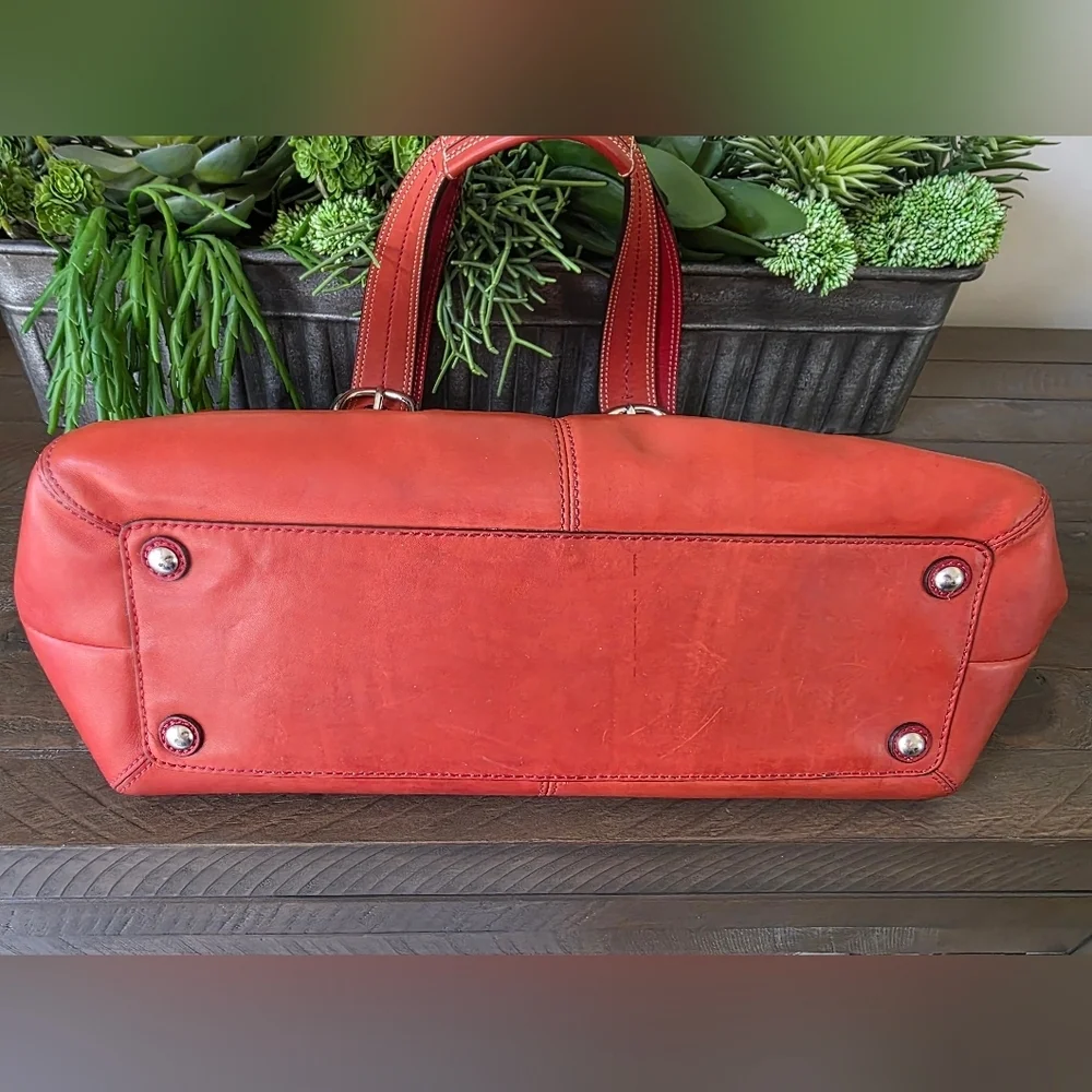 Coach Soho Y2K Pleated Leather Shoulder Bag Large Tote Burnt Orange
